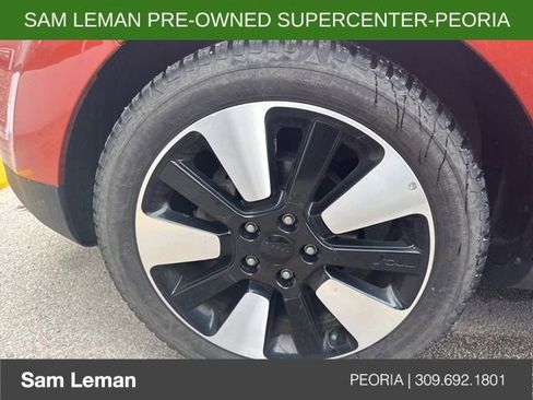 Used 2018 Kia Soul + image 10