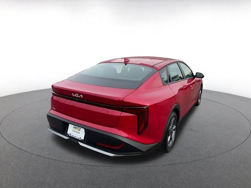 Used 2025 Kia K4 LXS image 14