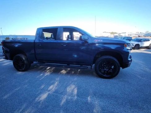 Certified 2023 Chevrolet Silverado 1500 LT Trail Boss image 6