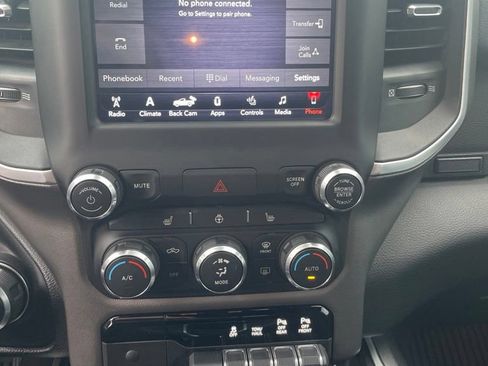 Used 2020 RAM 1500 Big Horn AWD/4WD image 8