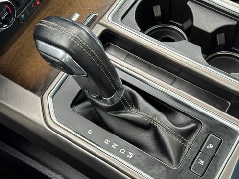 Certified 2018 Ford F150 Limited image 21