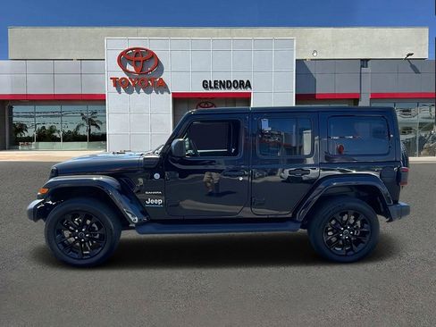 Used 2024 Jeep Wrangler Unlimited Sahara w/ Technology Group AWD/4WD image 6