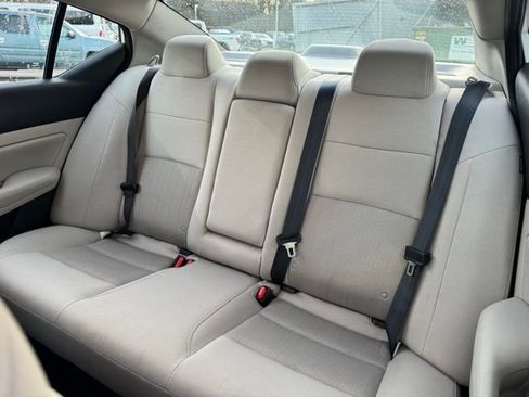 Used 2024 Nissan Altima 2.5 SV image 21