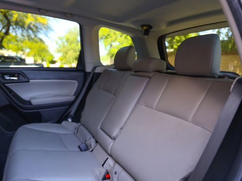 Used 2017 Subaru Forester 2.5i Limited w/ Popular Package #2 image 38