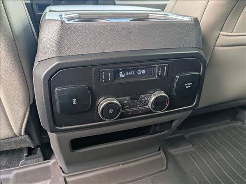 Used 2018 Ford Expedition Limited AWD/4WD image 16