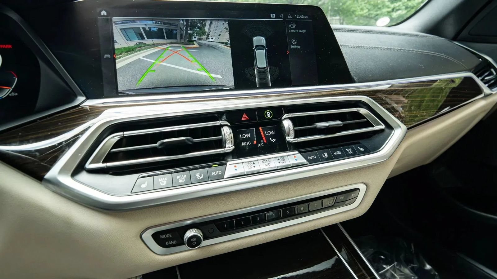Used 2019 BMW X5 xDrive40i w/ Premium Package 2 AWD/4WD image 39