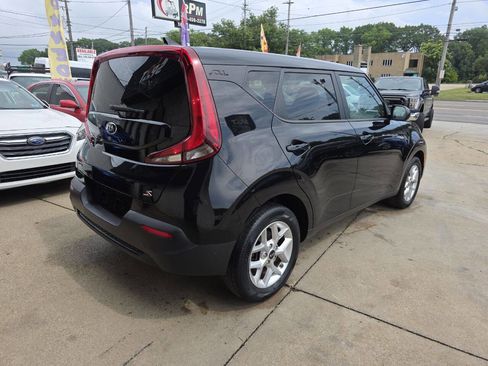 Used 2020 Kia Soul S image 7