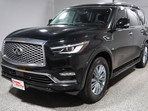 Used 2019 INFINITI QX80 Luxe w/ All-Season Package image 35