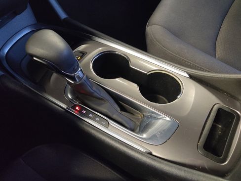 Used 2021 Chevrolet Malibu LS FWD image 26