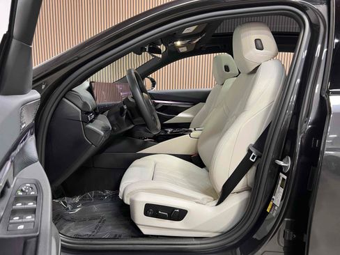 Used 2024 BMW i5 eDrive40i RWD image 42