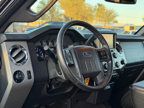 Used 2014 Ford F250 Lariat w/ Lariat Ultimate Package image 17