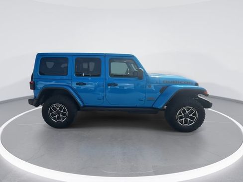 Used 2026 Jeep Wrangler Unlimited Rubicon AWD/4WD image 9