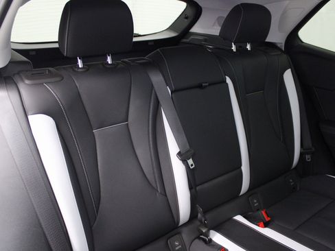 Used 2024 Buick Envision Sport Touring image 30