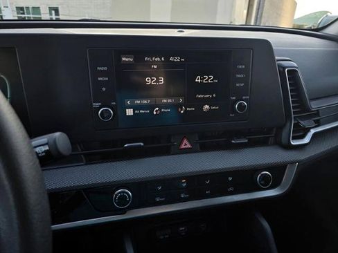 Used 2024 Kia Sportage LX image 28