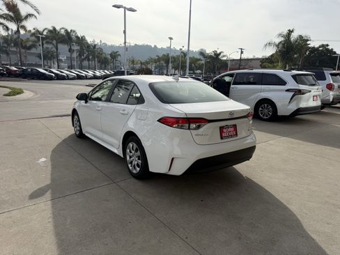 Certified 2026 Toyota Corolla LE image 8