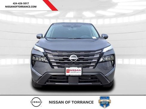 New 2026 Nissan Rogue SV FWD image 2