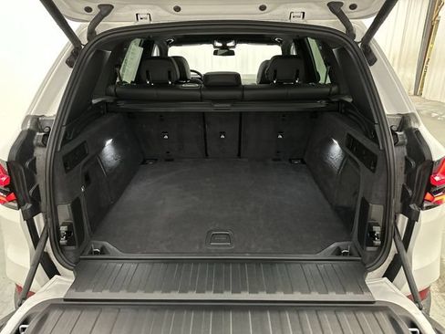 Used 2026 BMW X5 xDrive40i AWD/4WD image 23
