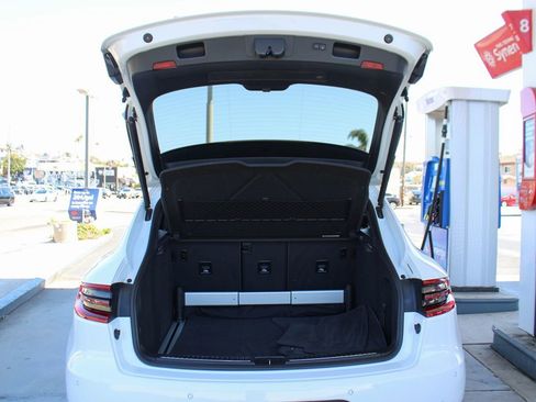 Used 2017 Porsche Macan S AWD/4WD image 24