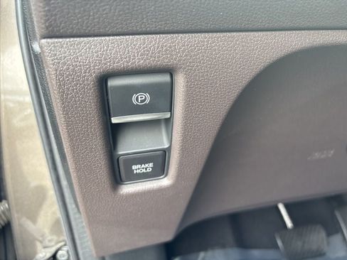 Used 2018 Honda Odyssey EX-L image 21