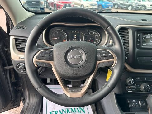 Used 2014 Jeep Cherokee Latitude FWD image 15
