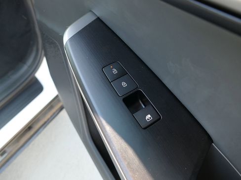 New 2025 Kia EV6 Wind image 23