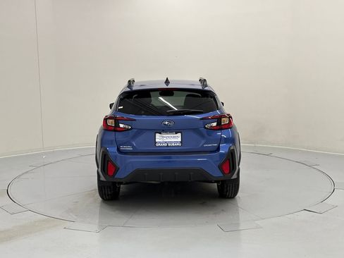 Used 2025 Subaru Crosstrek 2.0i Premium image 4