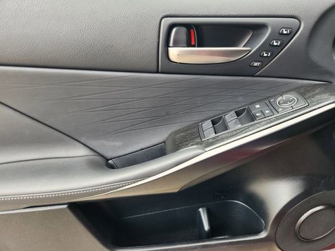 Certified 2023 Lexus IS 300 w/ Premium Package image 23