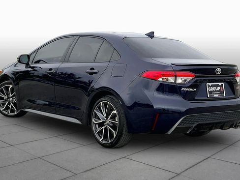 Used 2021 Toyota Corolla SE w/ SE Premium Package FWD image 12