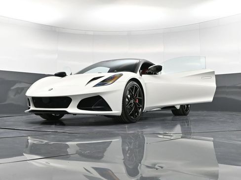 New 2026 Lotus Emira SE image 37