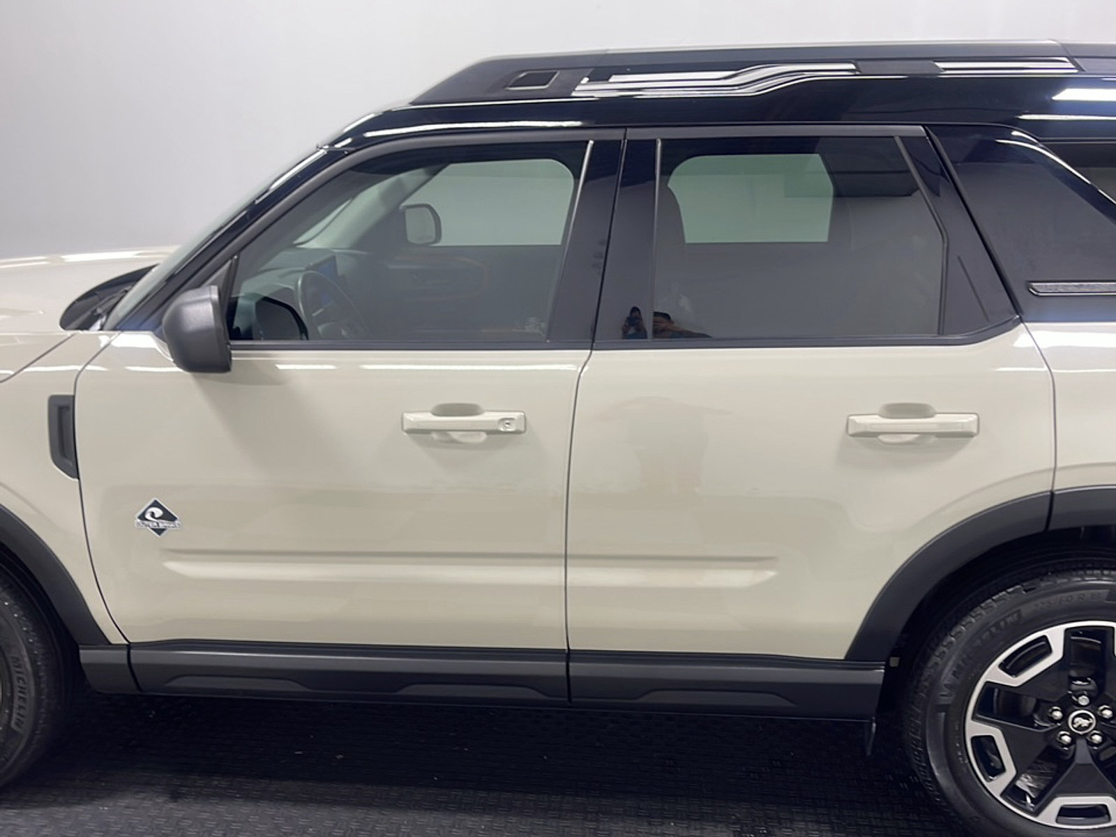 Used 2024 Ford Bronco Sport Outer Banks AWD/4WD image 14