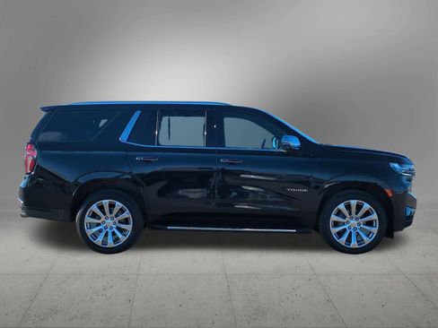 Used 2021 Chevrolet Tahoe Premier w/ Premium Package image 7