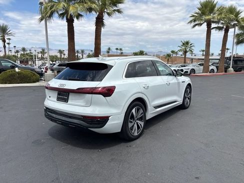 Used 2024 Audi Q8 e-tron Premium Plus w/ Premium Plus Package AWD/4WD image 5