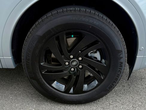 Used 2025 Land Rover Discovery Sport S AWD/4WD image 16