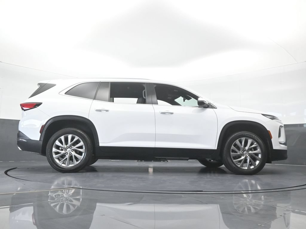 Used 2026 Buick Enclave Preferred w/ LPO, Floor Liner Package FWD image 67