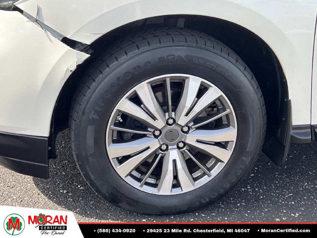 Used 2017 Nissan Pathfinder SV w/ Trailer Tow Package AWD/4WD image 10