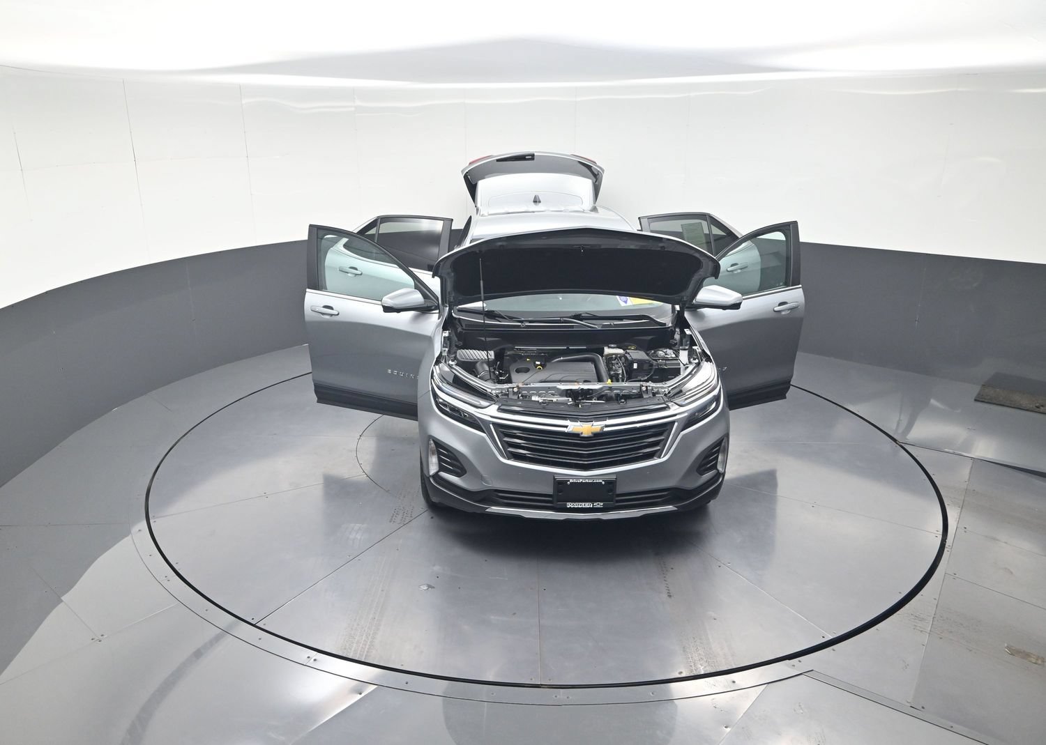 Used 2024 Chevrolet Equinox LT AWD/4WD image 12