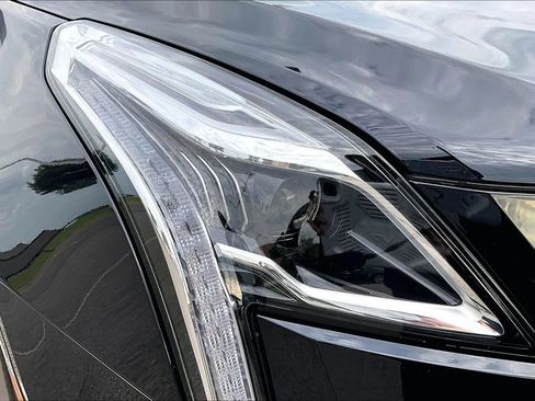 Used 2022 Cadillac XT5 Premium Luxury FWD image 31
