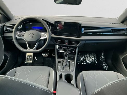 New 2025 Volkswagen Jetta Sport image 10