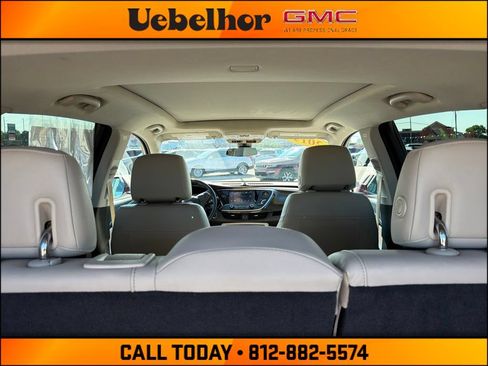 Used 2019 Buick Envision Premium AWD/4WD image 10
