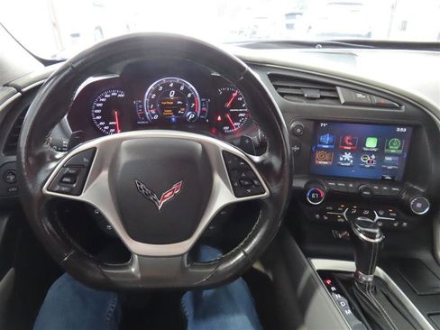 Used 2019 Chevrolet Corvette Stingray Convertible w/ 3LT Preferred Equipment Group RWD image 11