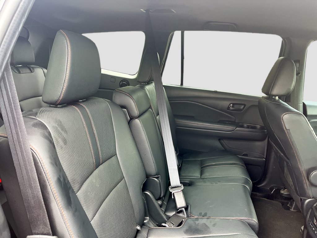 Used 2022 Honda Pilot TrailSport image 29