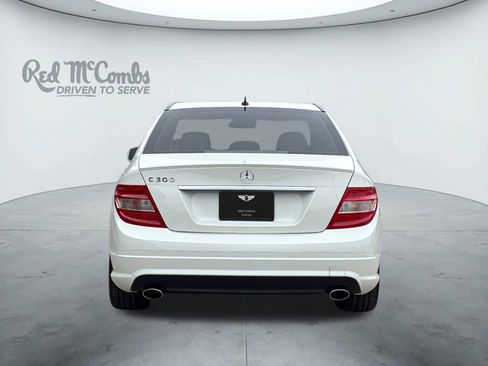 Used 2010 Mercedes-Benz C 300 Sedan image 4