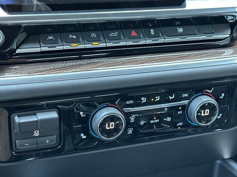 New 2026 Chevrolet Silverado 1500 LT image 20