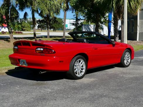 Used 2000 Chevrolet Camaro Z28 w/ SS Performance/Appearance Pkg image 24