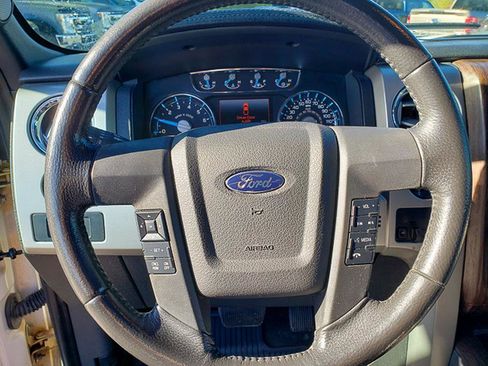 Used 2013 Ford F150 Lariat w/ Luxury Equipment Group image 17