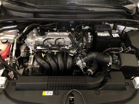 Used 2020 Toyota Corolla LE FWD image 11