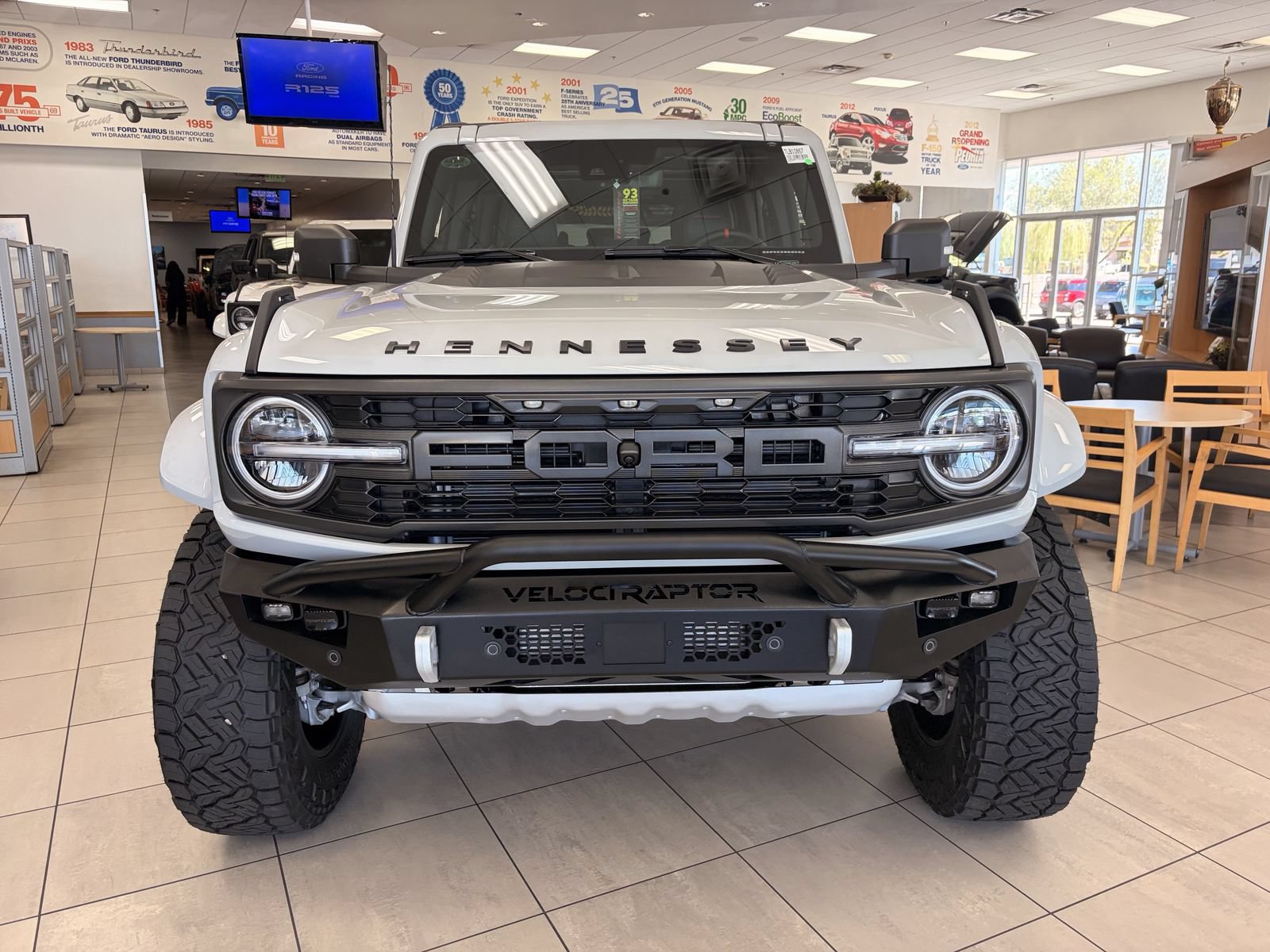 New 2026 Ford Bronco Raptor w/ Interior Carbon Fiber Pack AWD/4WD image 3