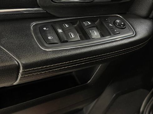 Used 2018 RAM 3500 Laramie image 57