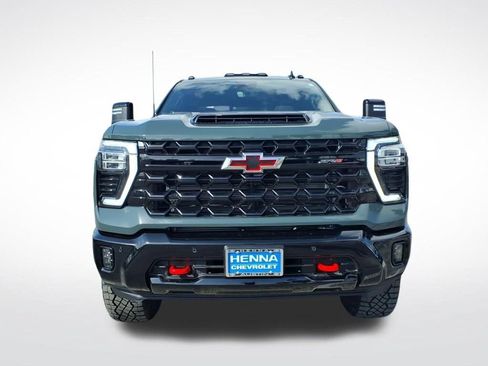 New 2026 Chevrolet Silverado 2500 ZR2 AWD/4WD image 10