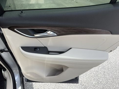 Certified 2023 Buick Envision Avenir FWD image 17
